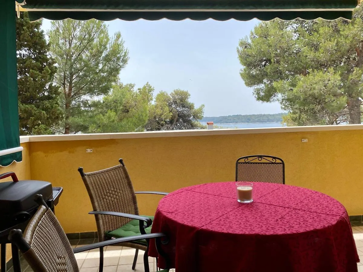Apartments Atila Mali Lošinj 0*,